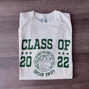 Taylor Swift Class of 2022 Unisex T-shirt
